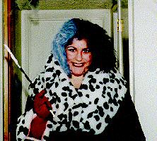 cruella.jpg